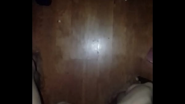 Play MP4 - Latino horny