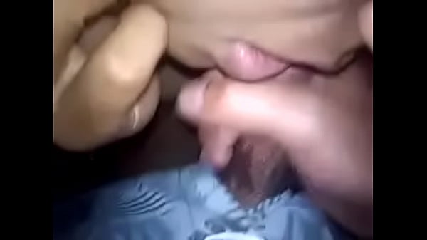 Play MP4 - una rica mamada