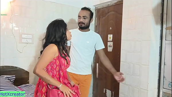 Indian Couple Viral Honeymoon Sex! Natural Sex thumbnail