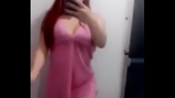 bogotana arrecha esperando ser follada por su amante 