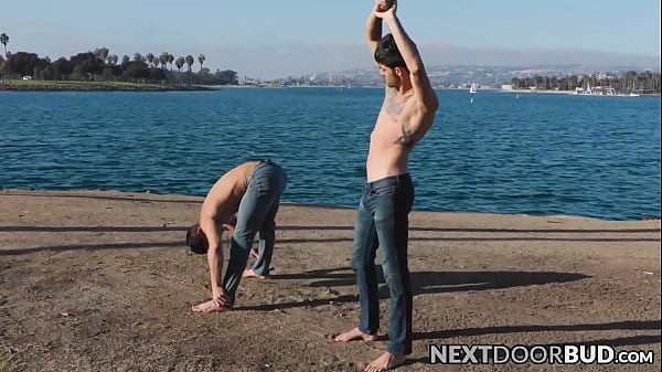 Workout buddies Leeroy Jones and Jim Fit in an amazing gay sex