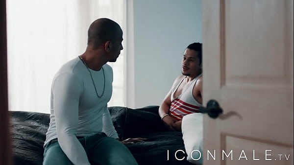 Primera vez que hace un anal con una polla negra y le encanta 