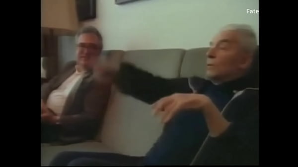 卡拉扬 访谈 听卡拉扬讲 他编的 故事瓦格纳唐豪瑟序曲的由来