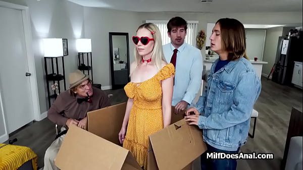 Double anal fucking the new milf sexbot 