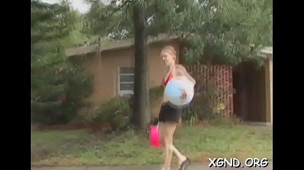 Breasty teen sucks_the cockthen bonks likea whore