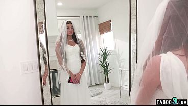 Nonton Naughty Bride Taking A Last Big Cock Before Her Wedding thumbnail