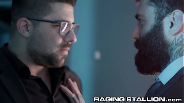 Play MP4 - Huge Body Builder Boss Settles Argument With Ass Pounding - RagingStallion