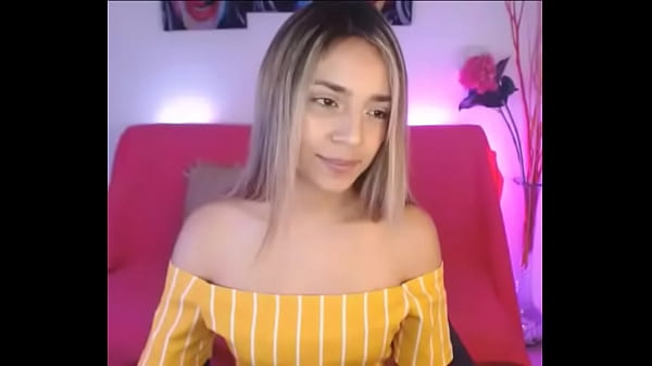 xxxxhardcouplexxx sexy rubia encantadoraluciendo lindoshombrosa la internet