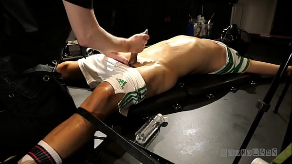 Boundlads Ticklish Guy_part 1_Tickling