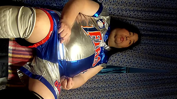 muslim basketball cut cock bboy_yokkao man