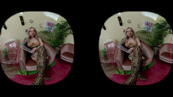 Bi Encouragement: On Your Knees Begging For Cock VR 