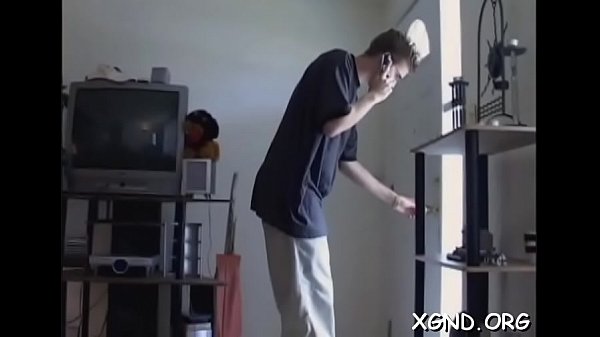 Fascinating youngamateurblonde_tries dick in pov manners