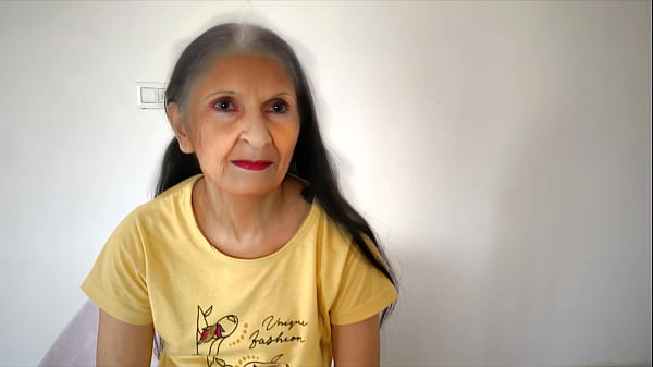 Play MP4 - Full Chudai with Punjabi Grandma New Xxx