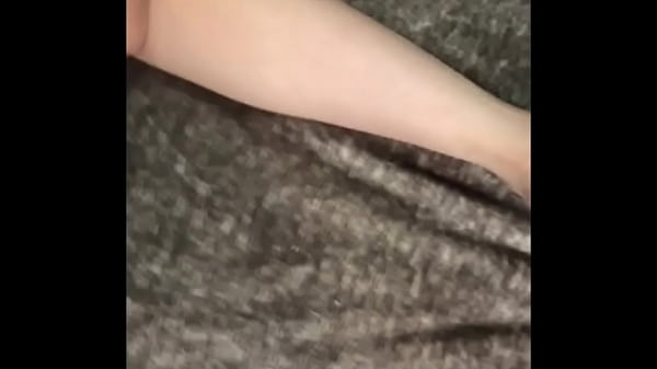 le abro el culo a mi chillona 