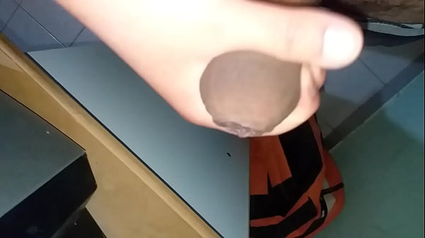 Chibolo p@j@ solo contra el tele 