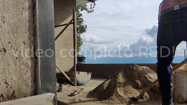 Nonton Soy Una Ingeniera Que Me Gusta Pagarle A Mis Obreros Con Sexo, De Vez En Cuando Le Pago Al Maestro De Obra Con Buen Sexo thumbnail