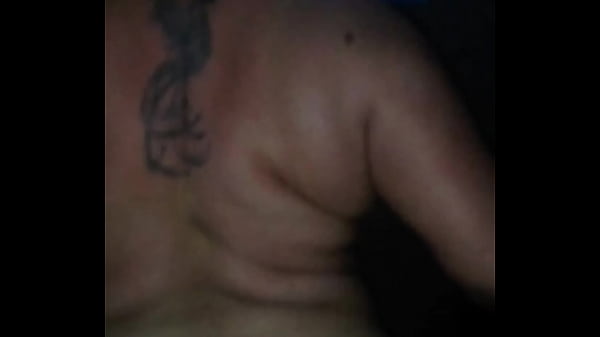 La mama de mi novia quiere pito