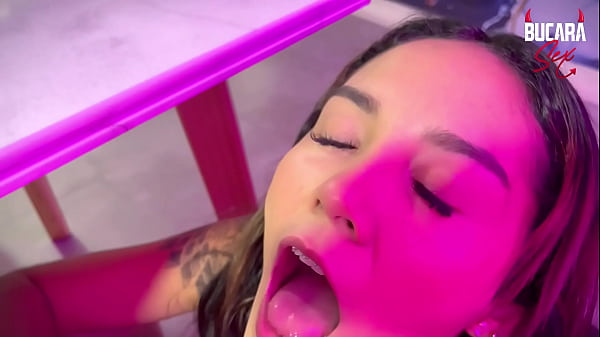 I Fucks My Girlfriend's Best Friend When She Arrives Early At Our Party - Bucarasex thumbnail