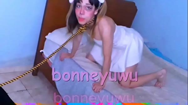 Play MP4 - Bonneyuwu - 10&colon;36 conejita toma la leche y se masturba con gran dildo