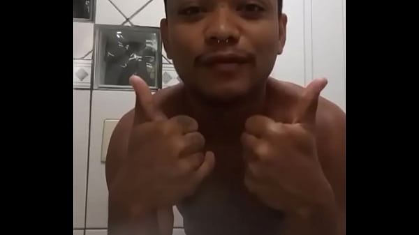 Nonton Bom Dia, Hoje Eu Acordei Muito Feliz thumbnail