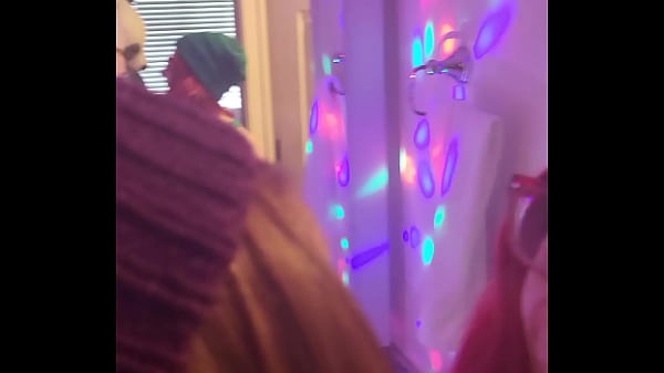 Nonton Time Travel Machine Hot Play With Jade And Savannah thumbnail