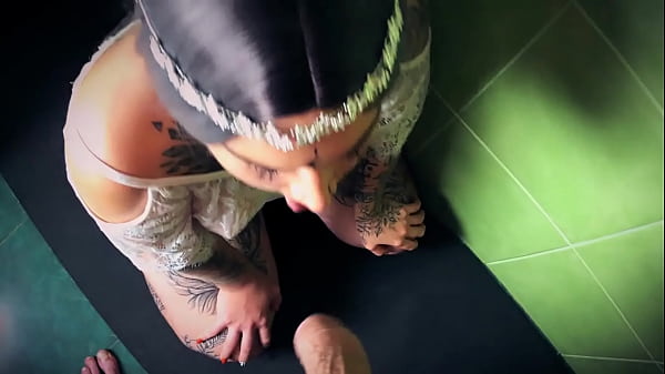 Elf On Her Knees Sucks Big Cock To Get Magic Potion From Cum thumbnail