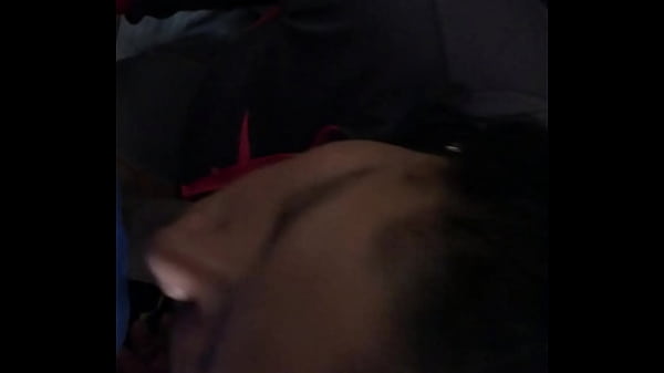 Peruana le encanta chupar pinga 