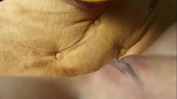 Play MP4 - หลุดสาวมัธยมปลายไทย โดนเลียหีจนฉี่แตกร้องลั่น NinewThai