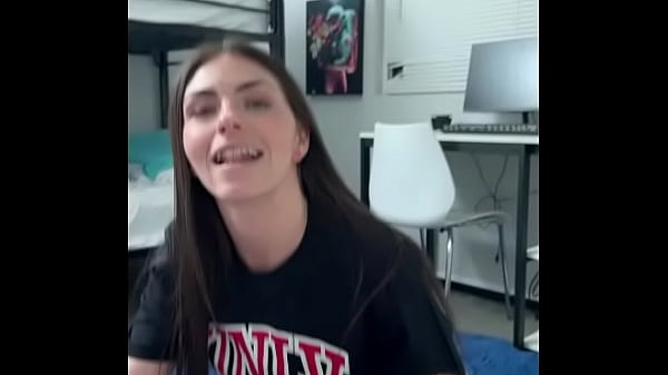 Play MP4 - college girl loves her frat boys