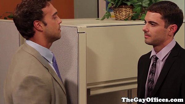 Play MP4 - Gay office hunks squirting their loads