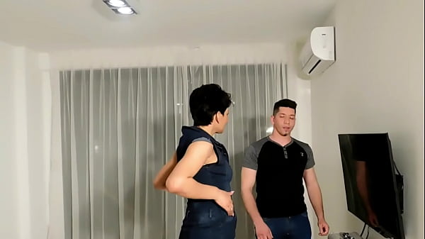 Play MP4 - EL DIA  QUE  PERLA LOPEZ Y SU AMIGO  ME LLAMARON  PARA  REPARAR  SU TV  Y ERA  PARA  COJERME