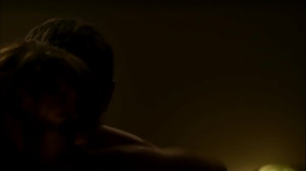 Play MP4 - Movie hot scene