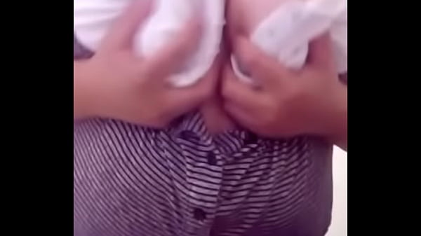 Play MP4 - ines me muestra sus tetaspor whatssap