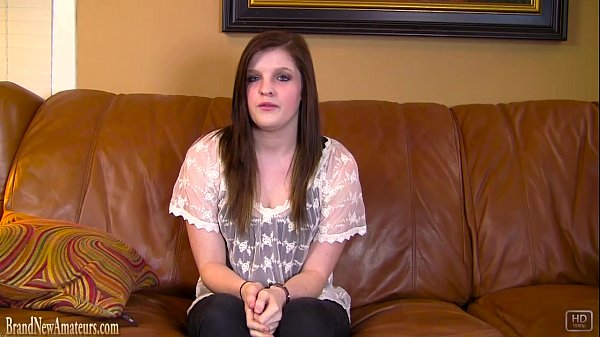 Play MP4 - 18 year old on casting call fucked hard