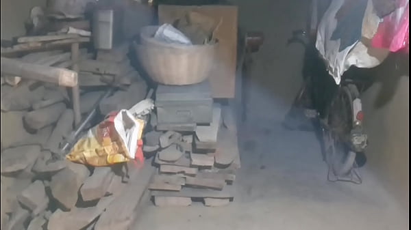 Village girl and boy from_Kazan related beautiful_bengali_aunty does everything for her lover