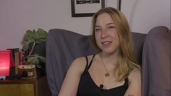 Von Bayern nach_Berlin Zoe tobt_sich sexuell aus