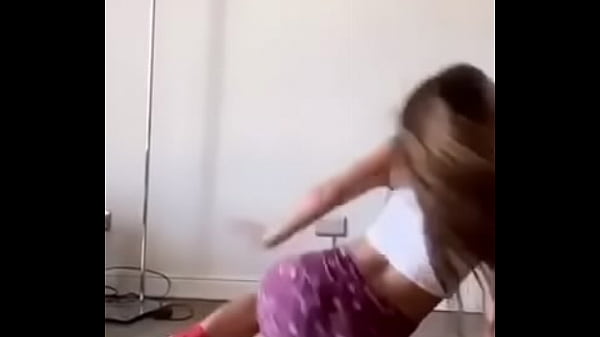 Hot Latina Dance thumbnail