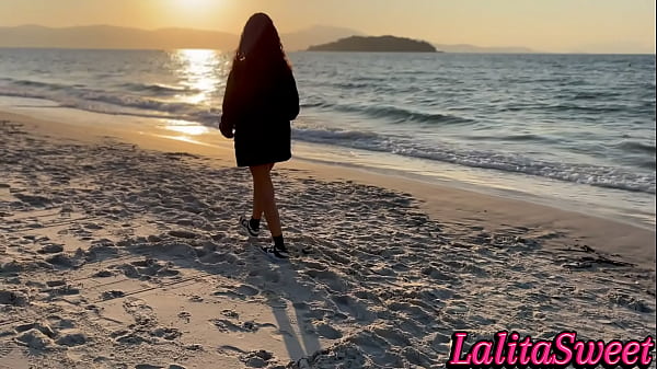 Nonton Magrinha Gostosa De Copacabana Me Levou Pra Sua Casa E Me Deixou Comer Sua Buceta Bronzeada thumbnail