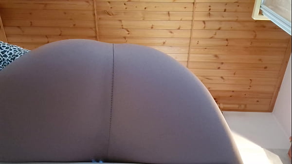 Big Piss In The Bathroom Just For You thumbnail