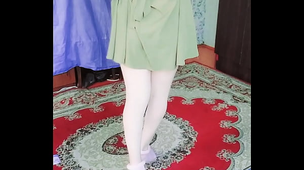 HOT COLLEGE GIRLY CHEERLEADER SISSY MAKES AN AMAZING SEXY PERFORMANCE FOR YOU MY LOVELIES AND HOPE YOU LIKE ME TRYING TO DESERVE 