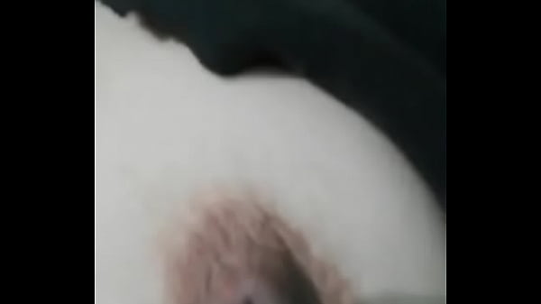 Nena caliente en Nicol&aacute;s Romero 