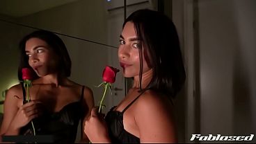 My Sexy Stepsister And I Will Give You A Valentine's Day Present thumbnail
