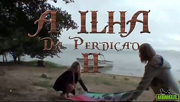 Nonton Na Ilha Deserta Patricia Kimberly Vai Dar Uma Lavada De Lingua Em Ariely Duas Gatas Se Pegando thumbnail