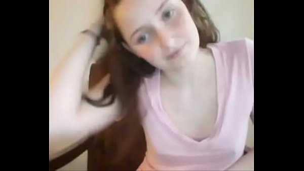 Very cute girl_playing_at nowcamgirls com