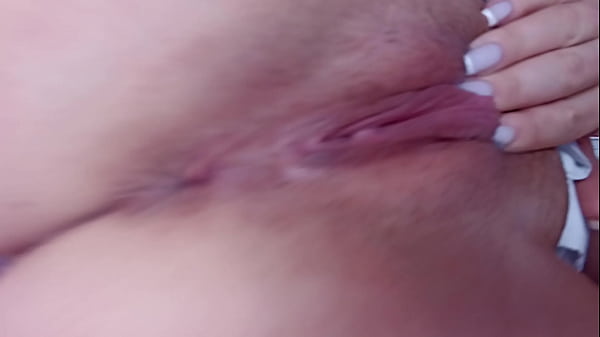 Play MP4 - Face siting