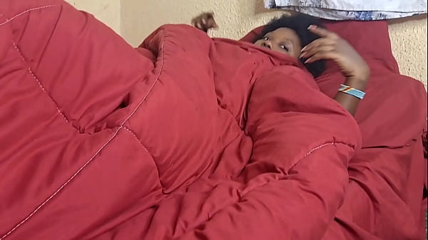 Nonton Milf Mom Masturbate Her Perfect Pussy In Her Bedroom thumbnail