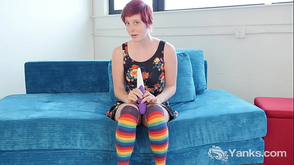 Yanks Aurora Fucking A Toy