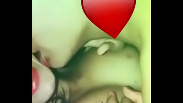 Nonton ينيكها علي ززبر حبيبها thumbnail