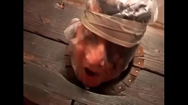 Play MP4 - Master pillory a poor girl