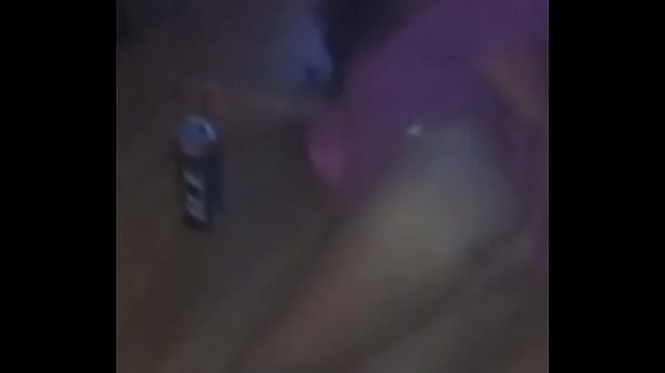 my girlfriend is hot 